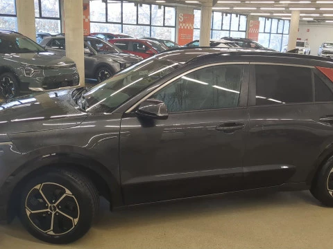 Kia Niro 1.6 GDi HEV 104kW (141CV) Drive