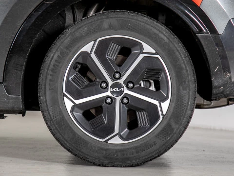 Kia Niro 1.6 GDi HEV 104kW (141CV) Drive