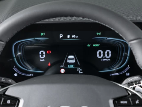 Kia Niro 1.6 GDi HEV 104kW (141CV) Drive