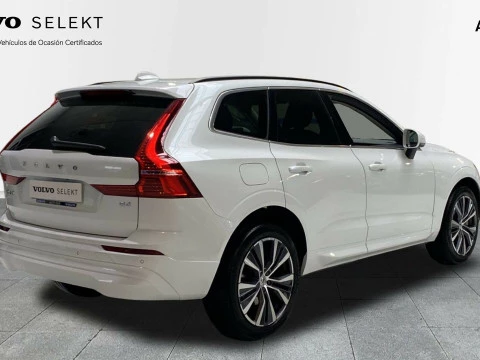 Volvo XC60 2.0 B4 D MOMENTUM AUTO 5P