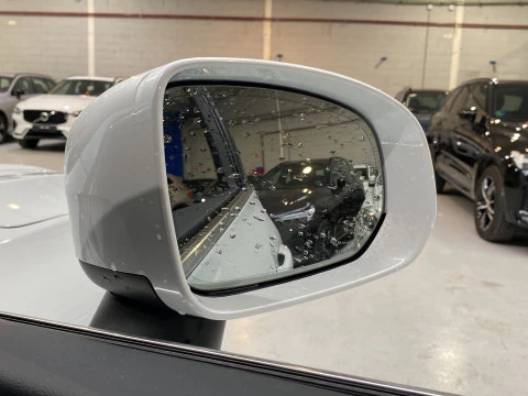 Volvo XC60 2.0 B4 D MOMENTUM AUTO 5P