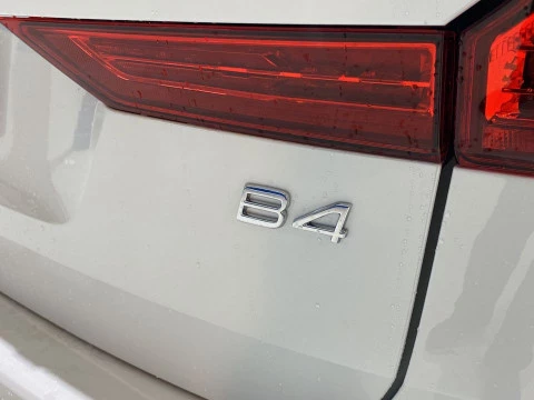 Volvo XC60 2.0 B4 D MOMENTUM AUTO 5P