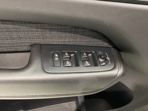 Volvo XC60 2.0 B4 D MOMENTUM AUTO 5P