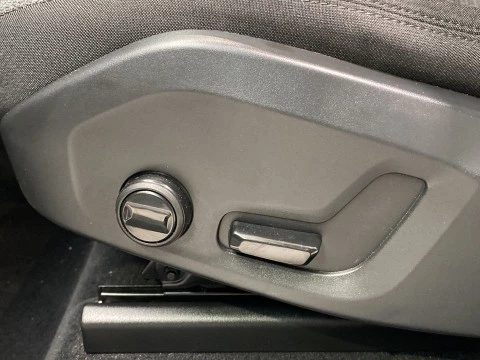 Volvo XC60 2.0 B4 D MOMENTUM AUTO 5P