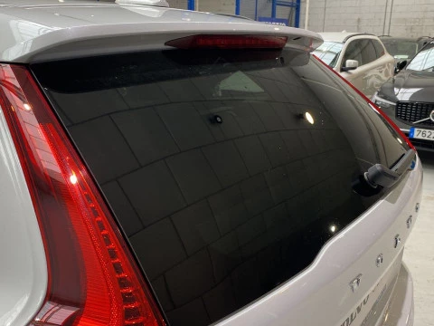 Volvo XC60 2.0 B4 D MOMENTUM AUTO 5P