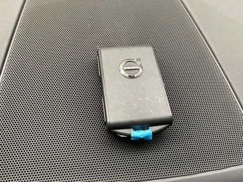 Volvo XC60 2.0 B4 D MOMENTUM AUTO 5P