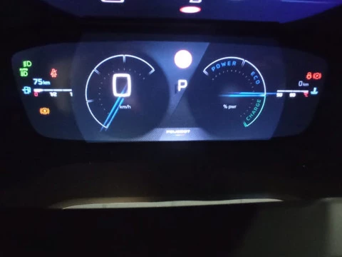 Peugeot 2008 N2008 GT Hybrid 136 eDCS6