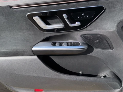 Mercedes-Benz EQE  350