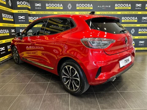 Renault Clio Techno TCe 90 (67kw)