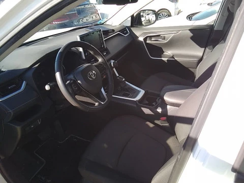 Toyota Rav4 2.5l 220H Advance