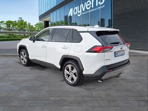 Toyota Rav4 2.5l 220H Advance