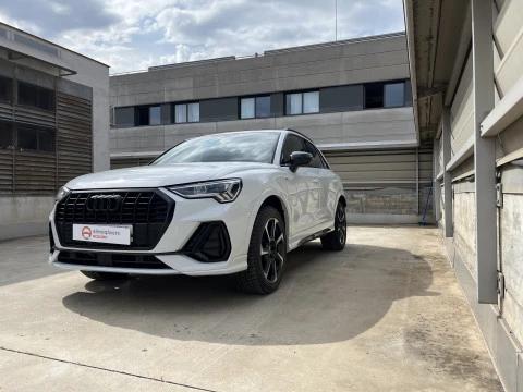 Audi Q3 BLACK LINE 2.0 35 TDI S TRONIC 150CV 5P