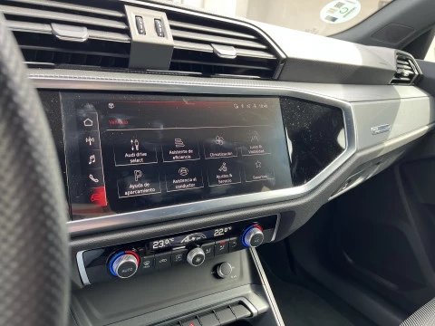 Audi Q3 BLACK LINE 2.0 35 TDI S TRONIC 150CV 5P