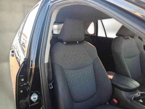 Toyota Rav4 2.5l 220H Business