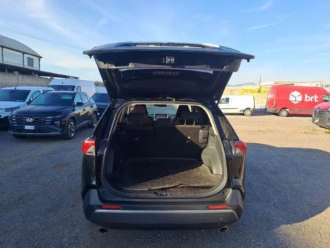 Toyota Rav4 2.5l 220H Business