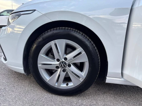 Volkswagen Golf 1.0 TSI 81kW (110CV)