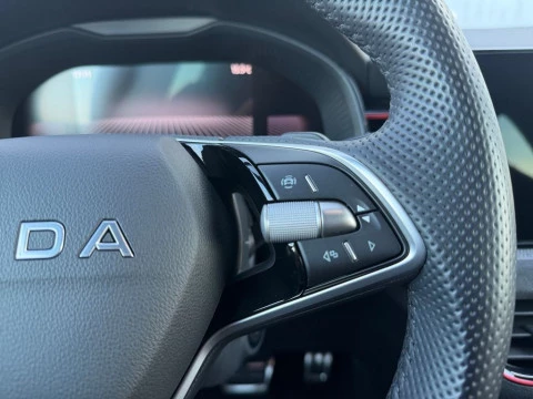 Skoda Kamiq  1.0 TSI Design DSG7 85kW