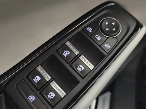 Renault Espace Iconic E-Tech full hybrid 146kW