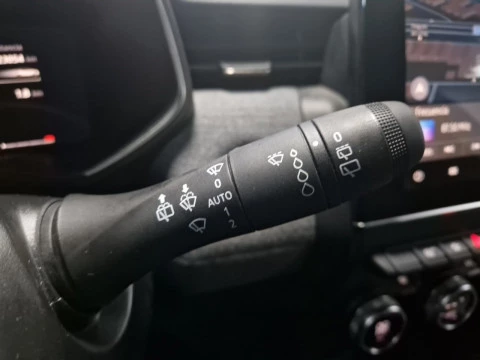 Renault Clio techno Eco-G 100cv (74kW)