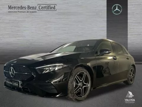 Mercedes-Benz Clase A 200 d AMG Line (EURO 6d) Mercedes-Benz Clase A 200 d AMG Line (EURO 6d)