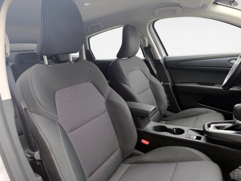 Renault Arkana 1.3 TCE MHEV INTENS 103KW EDC 5P