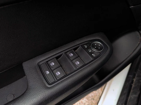 Renault Arkana 1.3 TCE MHEV INTENS 103KW EDC 5P