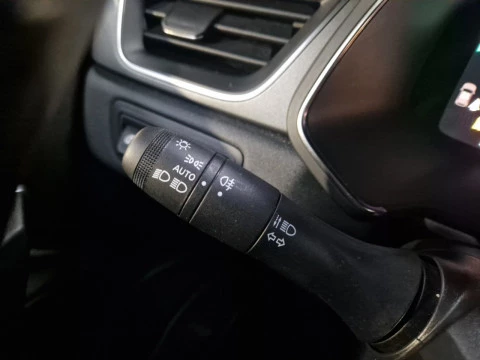 Renault Captur techno Eco-G 100cv (74 kW)