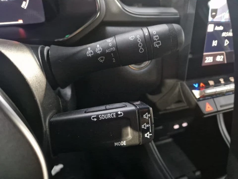 Renault Captur techno Eco-G 100cv (74 kW)