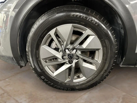 Peugeot 408 408 Allure HYBRID 145 eDCS6
