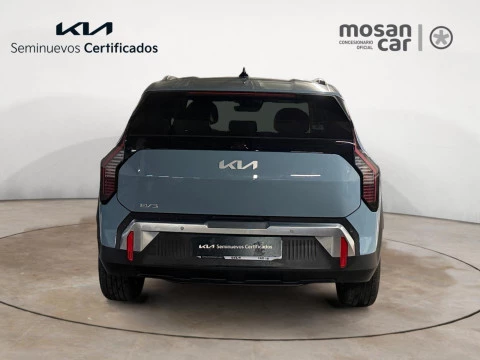 Kia EV3 Earth Long Range