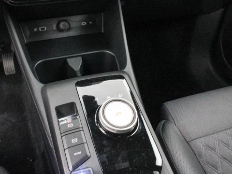 MG3 1.5 HEV LUXURY MY25 195 5P