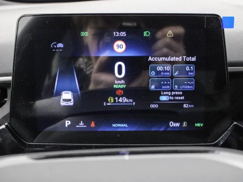 MG3 1.5 HEV LUXURY MY25 195 5P