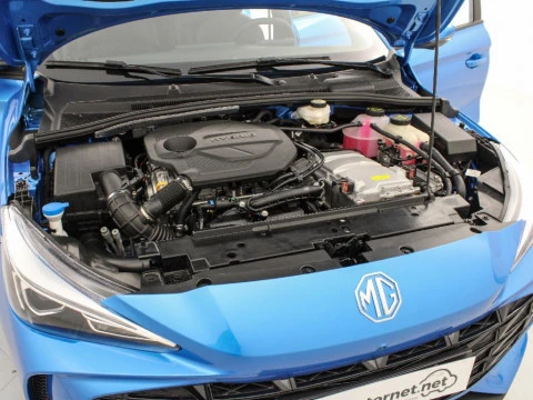 MG3 HEV LUX MY25