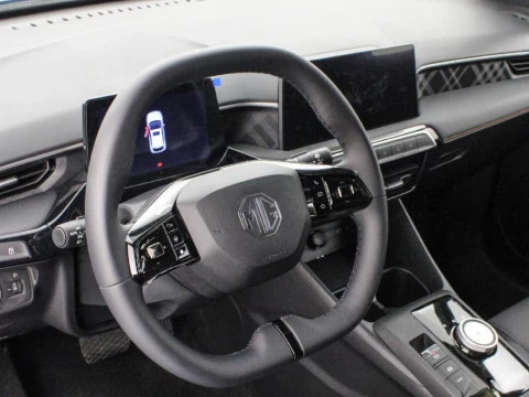 MG3 HEV LUX MY25
