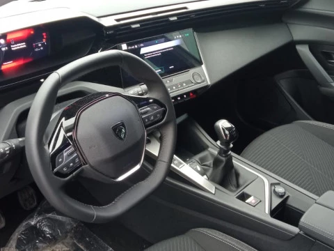 Peugeot 308 5P Active PureTech 130 S&S MAN