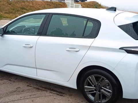 Peugeot 308 5P Active PureTech 130 S&S MAN