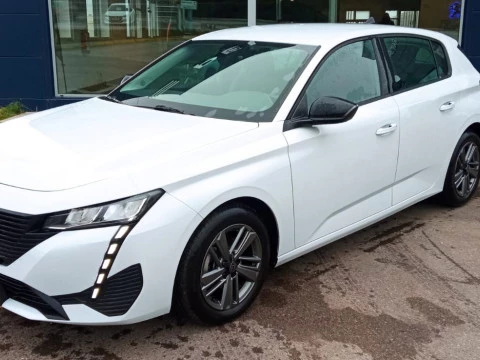 Peugeot 308 5P Active PureTech 130 S&S MAN Peugeot 308 5P Active PureTech 130 S&S MAN