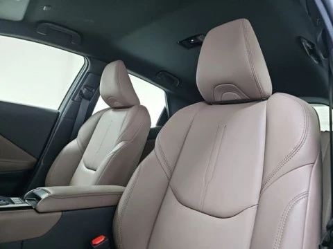 Lexus LBX 1.5 136cv HEV Elegant+