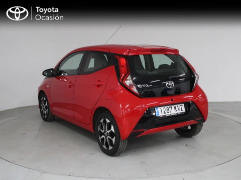 Toyota Aygo 1.0 70 x-play