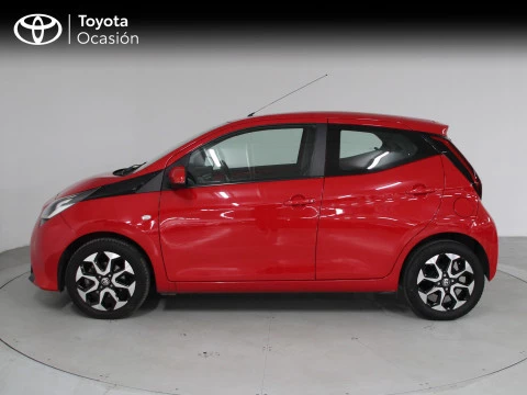 Toyota Aygo 1.0 70 x-play