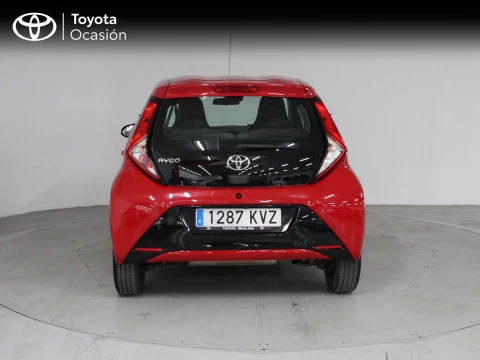 Toyota Aygo 1.0 70 x-play