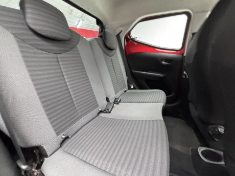 Toyota Aygo 1.0 70 x-play