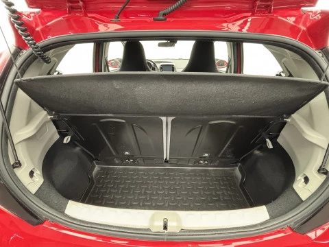 Toyota Aygo 1.0 70 x-play