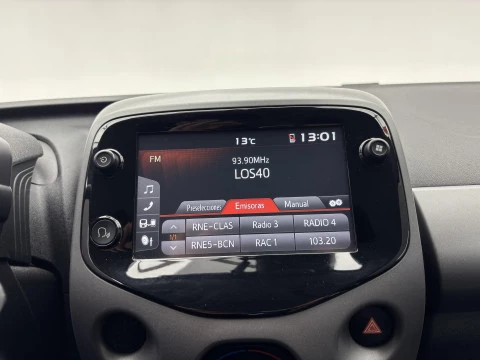 Toyota Aygo 1.0 70 x-play