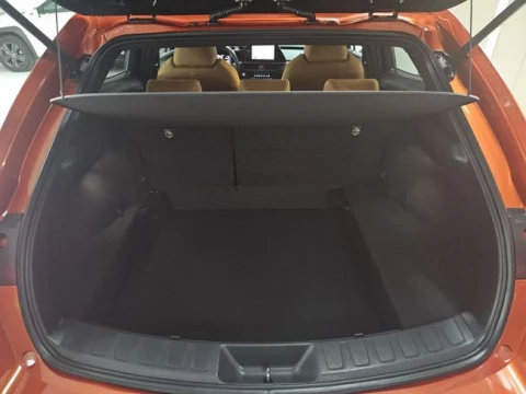 Lexus UX 2.0 250h Business City