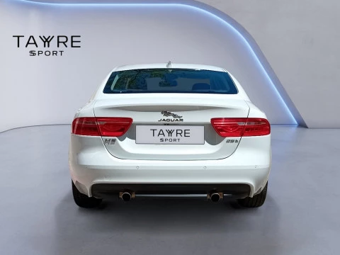 Jaguar XE 2.0I 177kW RWD Portfolio Auto