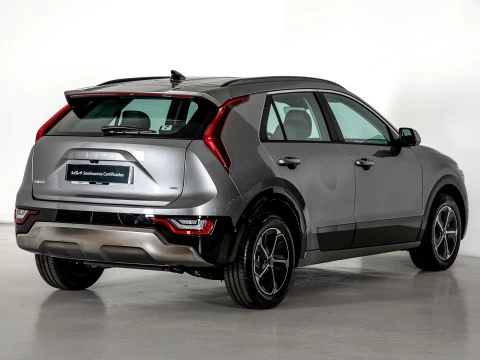 Kia Niro 1.6 GDi HEV 95kW (129CV) Drive Kia Niro 1.6 GDi HEV 95kW (129CV) Drive