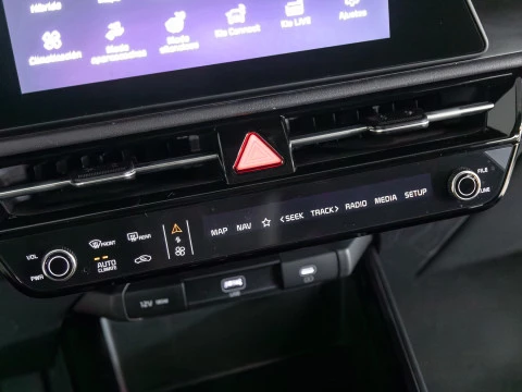 Kia Niro 1.6 GDi HEV 95kW (129CV) Drive Kia Niro 1.6 GDi HEV 95kW (129CV) Drive