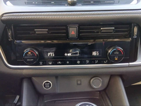 Nissan Qashqai DIG-T 140 N-Connecta 103 kW (140 CV)