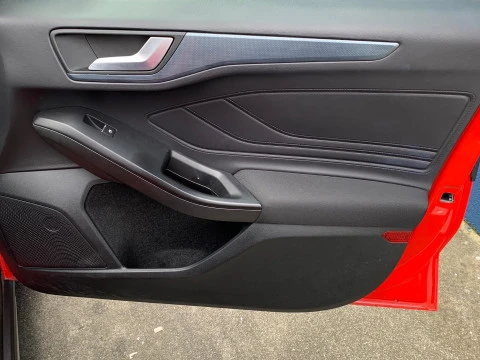 Ford Focus 1.0 Ecoboost MHEV 114kW Active